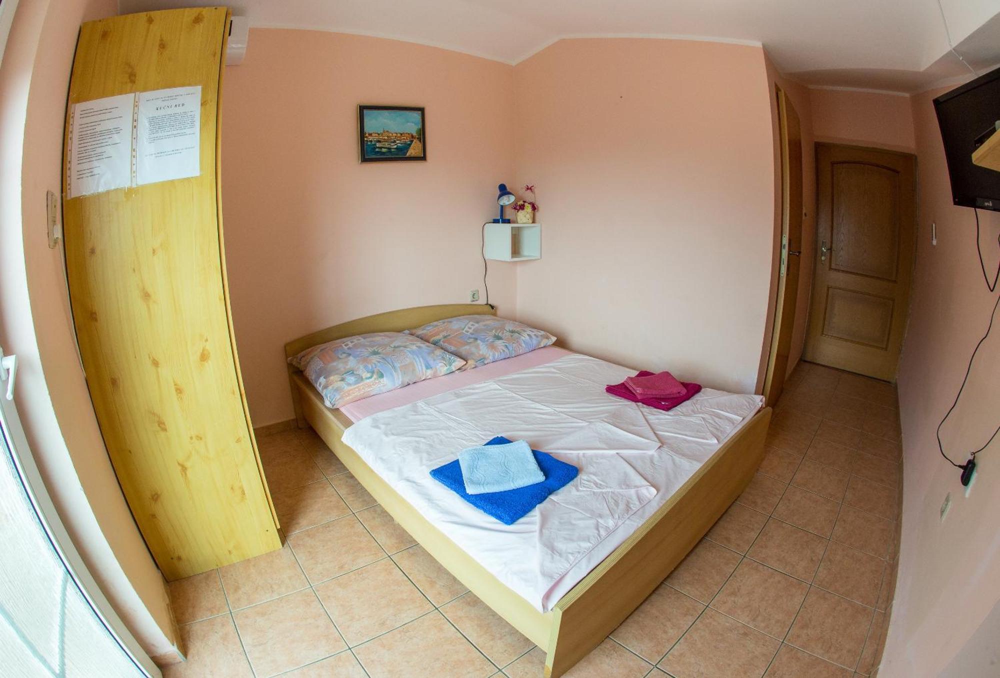 Guest House Almond Bečići Exteriör bild